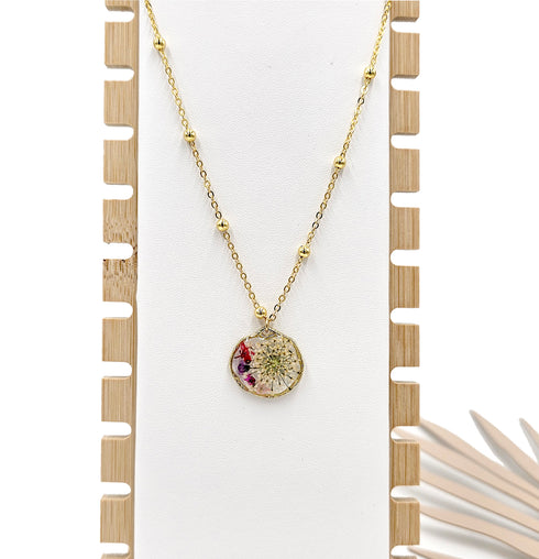 Handmade Botanical Small Flowers petal Multi Flowers Necklace