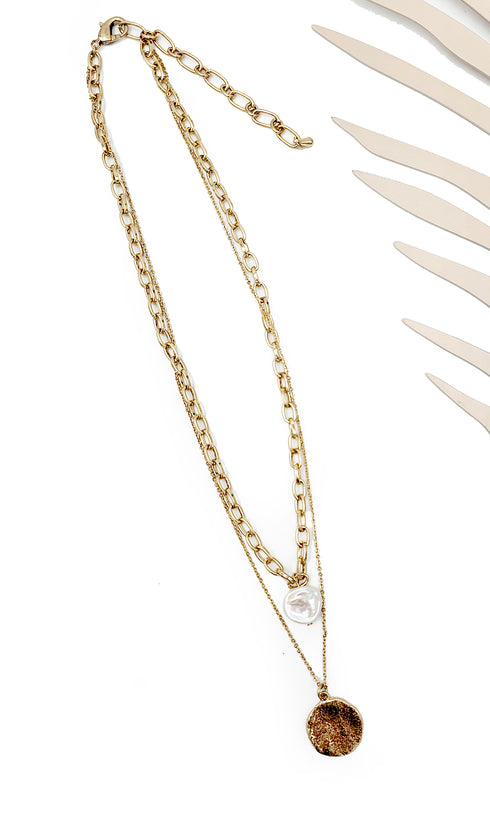 Layered Chain Link Necklace with gold coin pendant natural peal pendant gift for her
