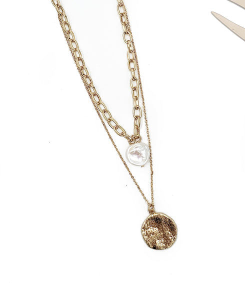 Layered Chain Link Necklace with gold coin pendant natural peal pendant gift for her