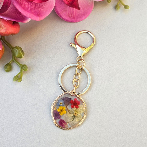 Handmade petals Pressed flower Heart Keychain