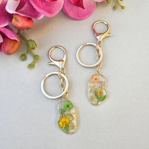 Botanical Pressed Flower face shape Keychain