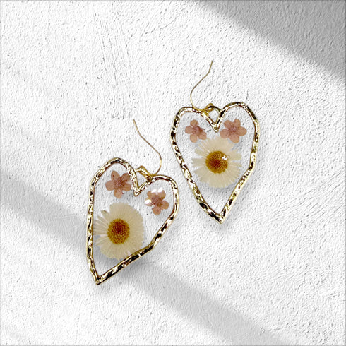 Handmade Pressed flower with gold plated heart shaped dangle Earrings