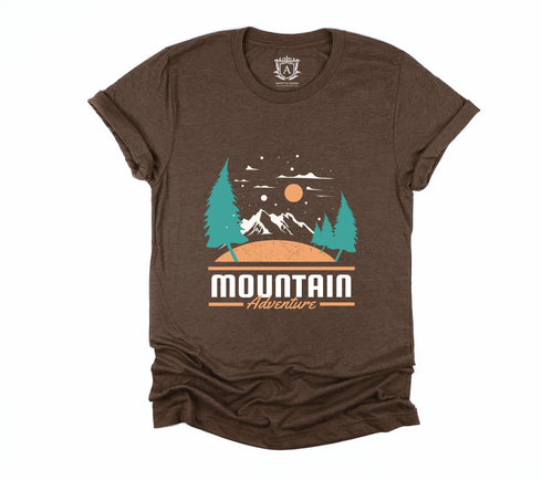 Mountain adventure Short Sleeves T-Shirt