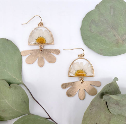 Daisy Flower petal resin leaf dangle earrings