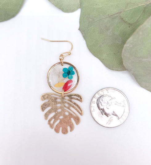 Pressed Flowers with Gold Fern Leaf Resin Earrings