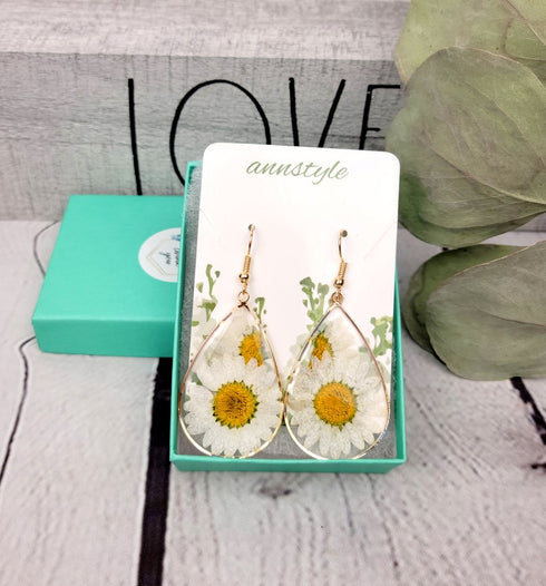 Handmade Pressed Daisy Teardrop Dangle Earrings