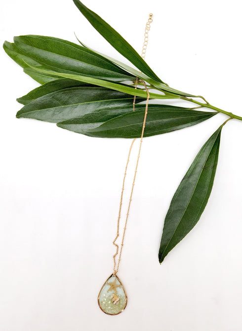 Tiny Starfish Seashell Beach Tropical Teardrop Ocean Pendant Necklace
