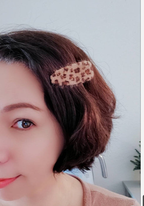 Leopard Hair Clip and Gold Bobby Pins Set