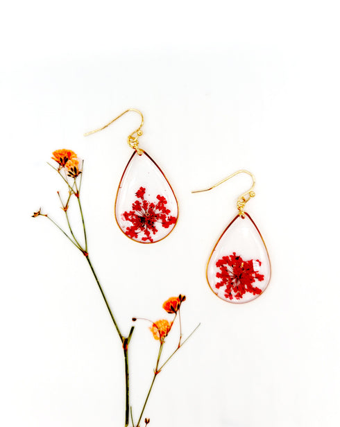 Handmade Dried flower Teardrop Small Botanical earring handmade resin earrings , real flower jewelry, Gifts for Her