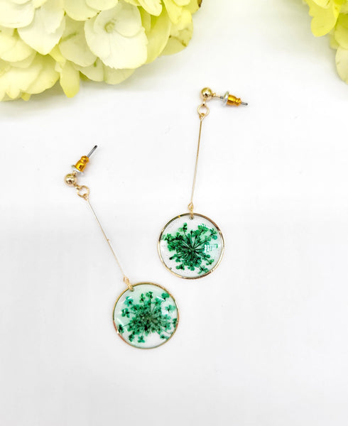 Handmade Dried flower Small Botanical Circle Earrings Handmade Resin Earrings , Real flower jewelry, Gifts for Her