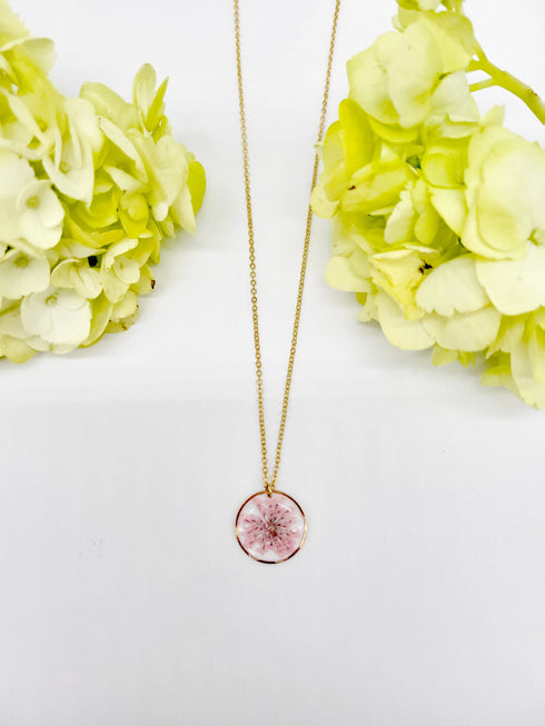 Handmade Dried flower Small Botanical Circle Necklace Handmade Resin Necklace , Real flower jewelry, gifts for her