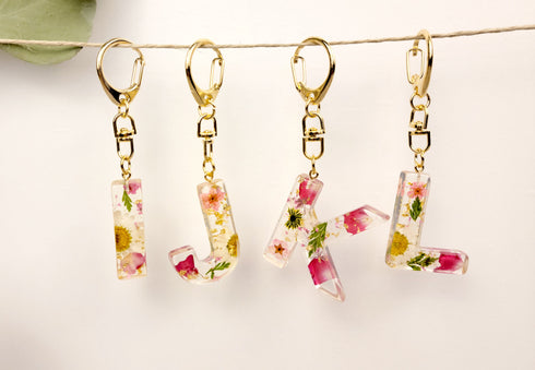 Handmade Pressed Flowers Resin Keychain, Initials Letter Alphabet Name Gifts For Her